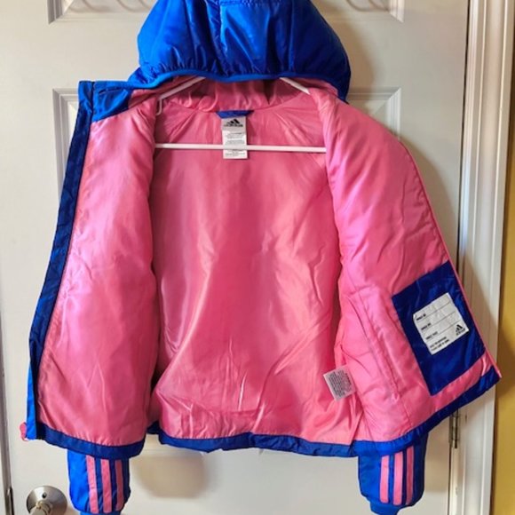 ADIDAS: YOUTH GIRLS HOODED PUFFER JACKET-SIZE 14 - Picture 2 of 3
